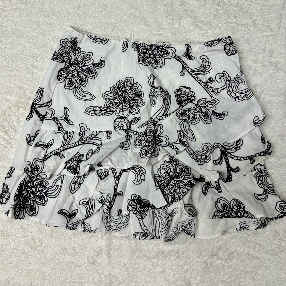 DO+BE B&W Ruffled Mini Skirt - Picture 6 of 6